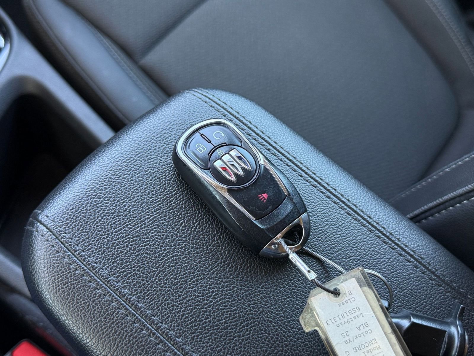 Used 2025 Buick Encore GX Preferred image 22