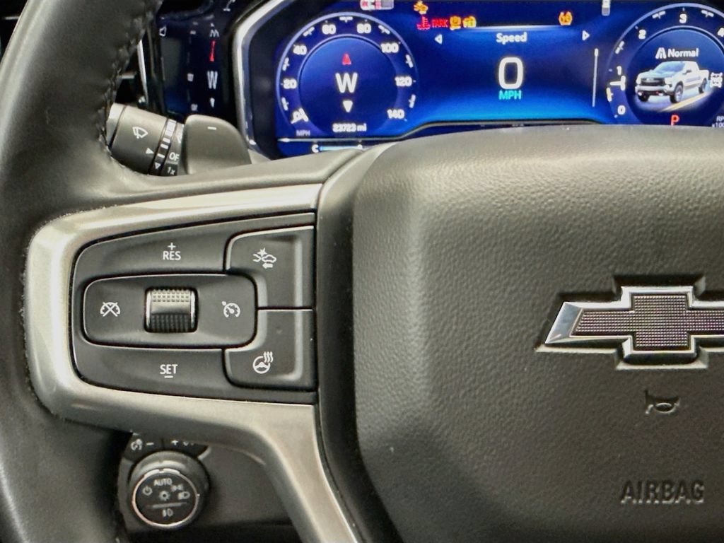 Used 2025 Chevrolet Silverado 1500 LT Trail Boss w/ Convenience Package II AWD/4WD image 11