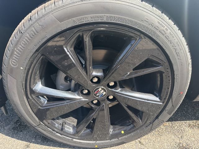 New 2026 Buick Envision Sport Touring image 5