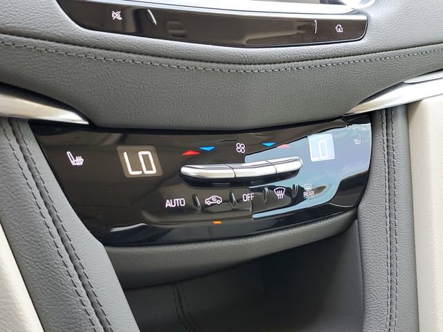 Used 2022 Cadillac XT5 Premium Luxury FWD image 24