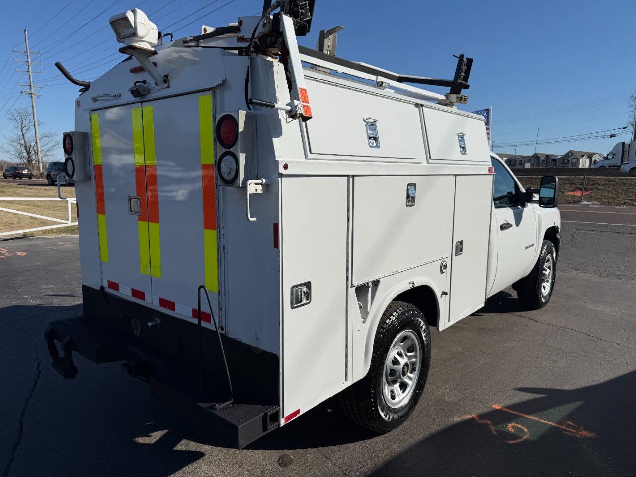 Used 2014 Chevrolet Silverado 3500 W/T RWD image 5