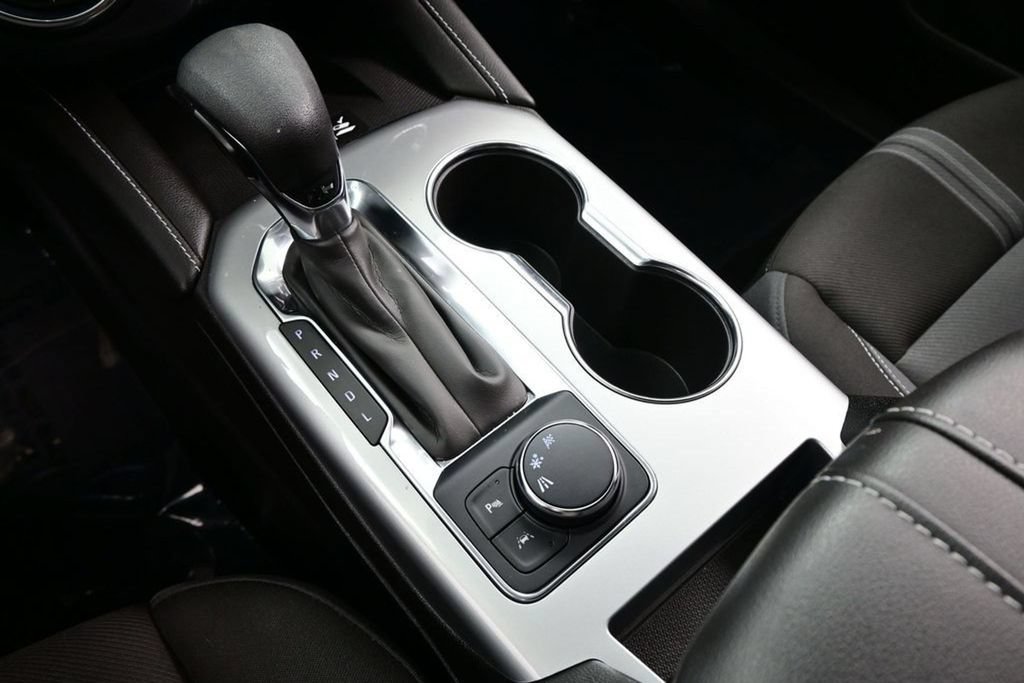 New 2025 Chevrolet Blazer LT w/ Convenience Package FWD image 19