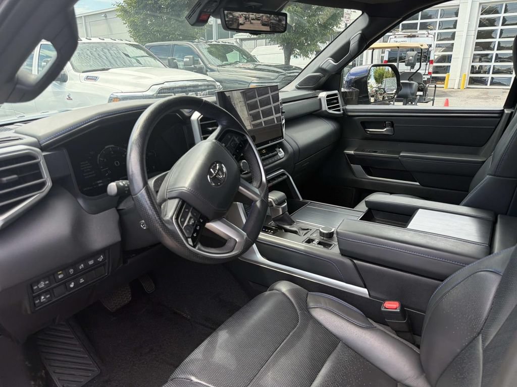 Used 2024 Toyota Tundra Platinum AWD/4WD image 3