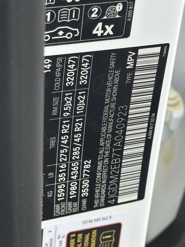 New 2026 Mercedes-Benz EQS 400 4MATIC SUV image 36