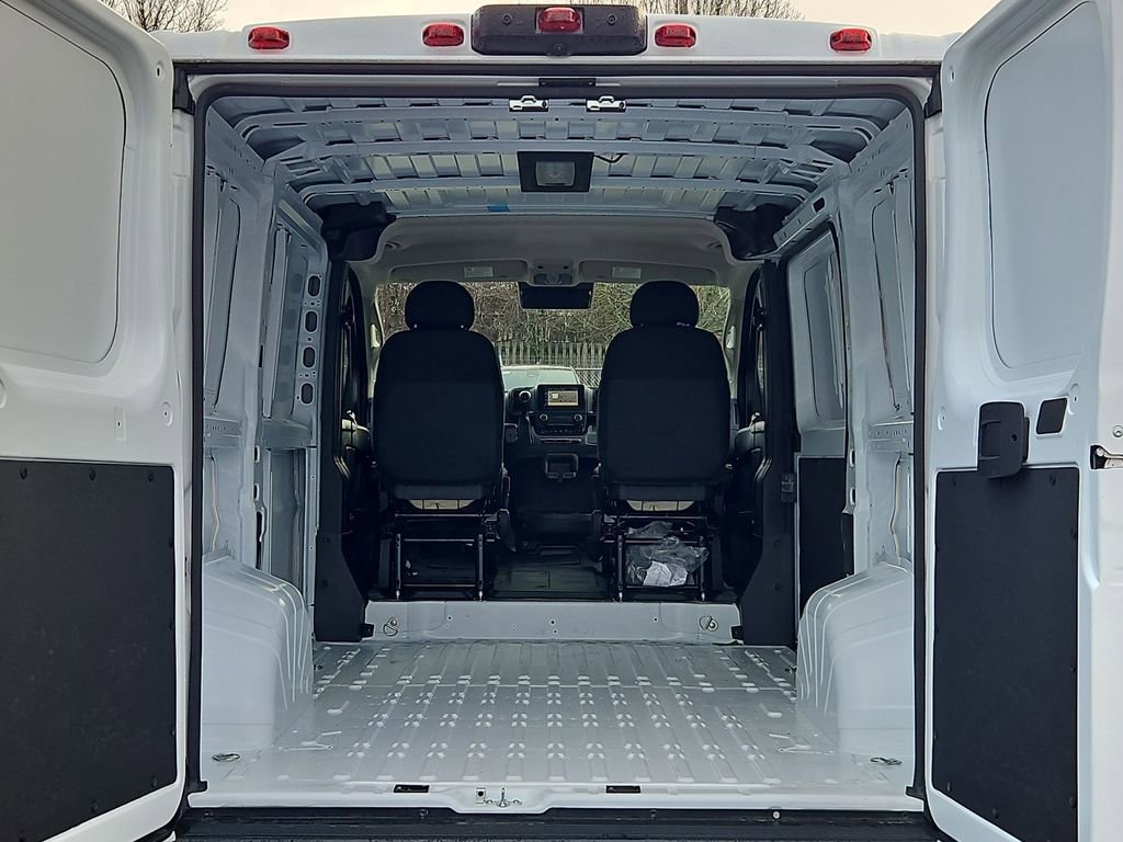 New 2026 RAM ProMaster 1500 w/ Convenience Group FWD image 10