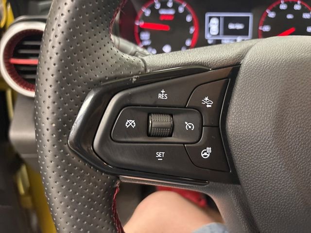 Used 2024 Chevrolet Trax RS w/ Sunroof Package FWD image 26