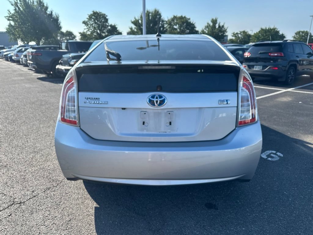 Used 2015 Toyota Prius Three FWD image 8