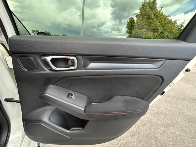 Used 2025 Honda Civic Type R image 32