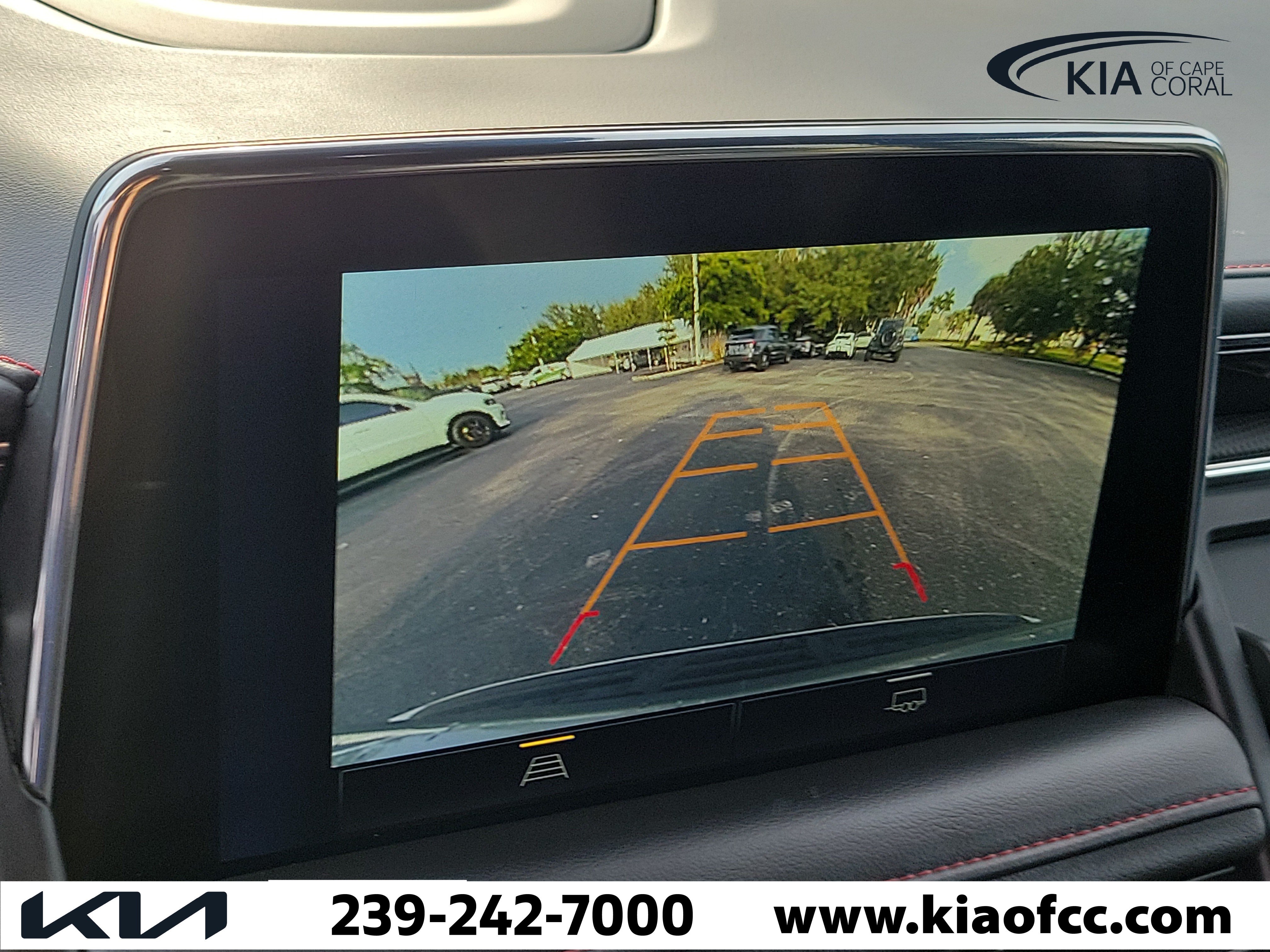 Used 2024 Chevrolet Suburban RST RWD image 30