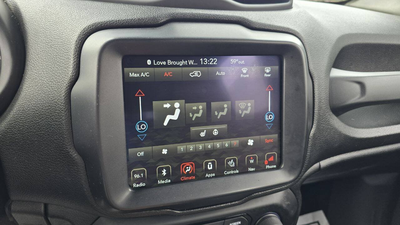 Used 2019 Jeep Renegade Limited w/ Quick Order Package 22P FWD image 18