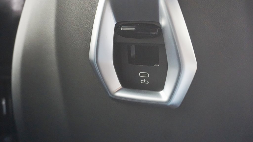 New 2026 BMW XM Label Red image 17