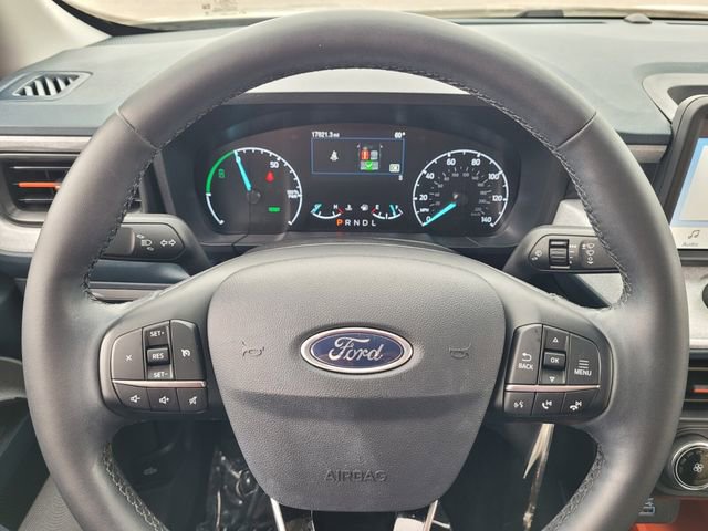 Certified 2024 Ford Maverick XLT w/ XLT Luxury Package image 28