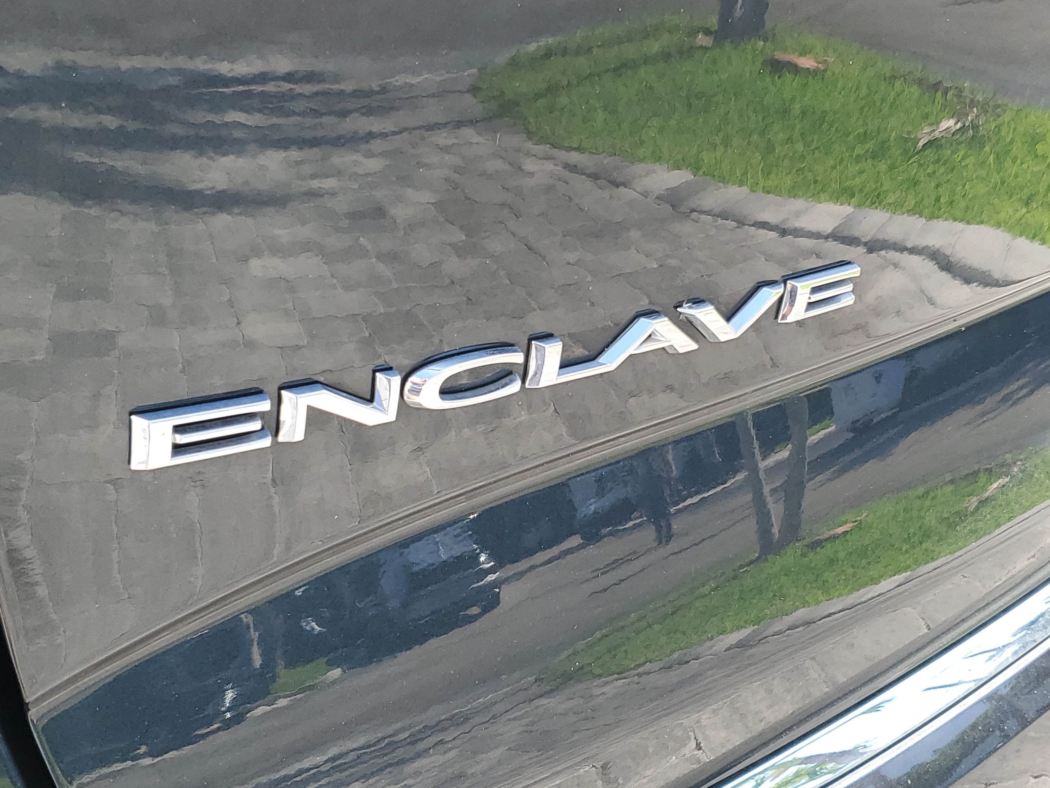 Used 2021 Buick Enclave Essence FWD image 8