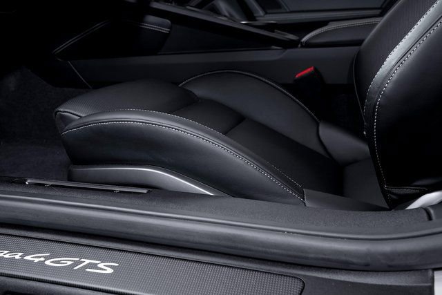 Certified 2026 Porsche 911 Targa 4 GTS image 21