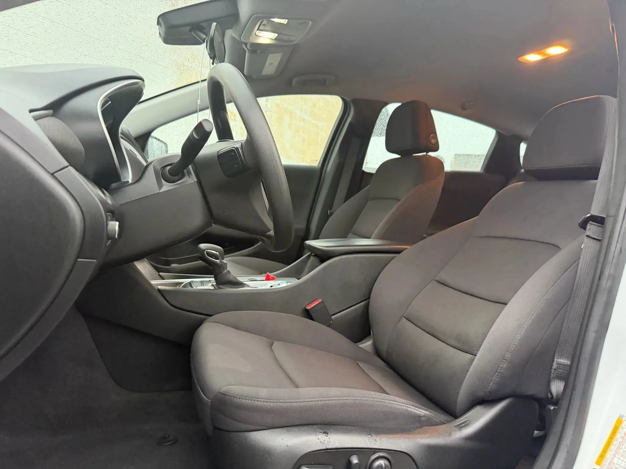 Used 2023 Chevrolet Malibu LT FWD image 11