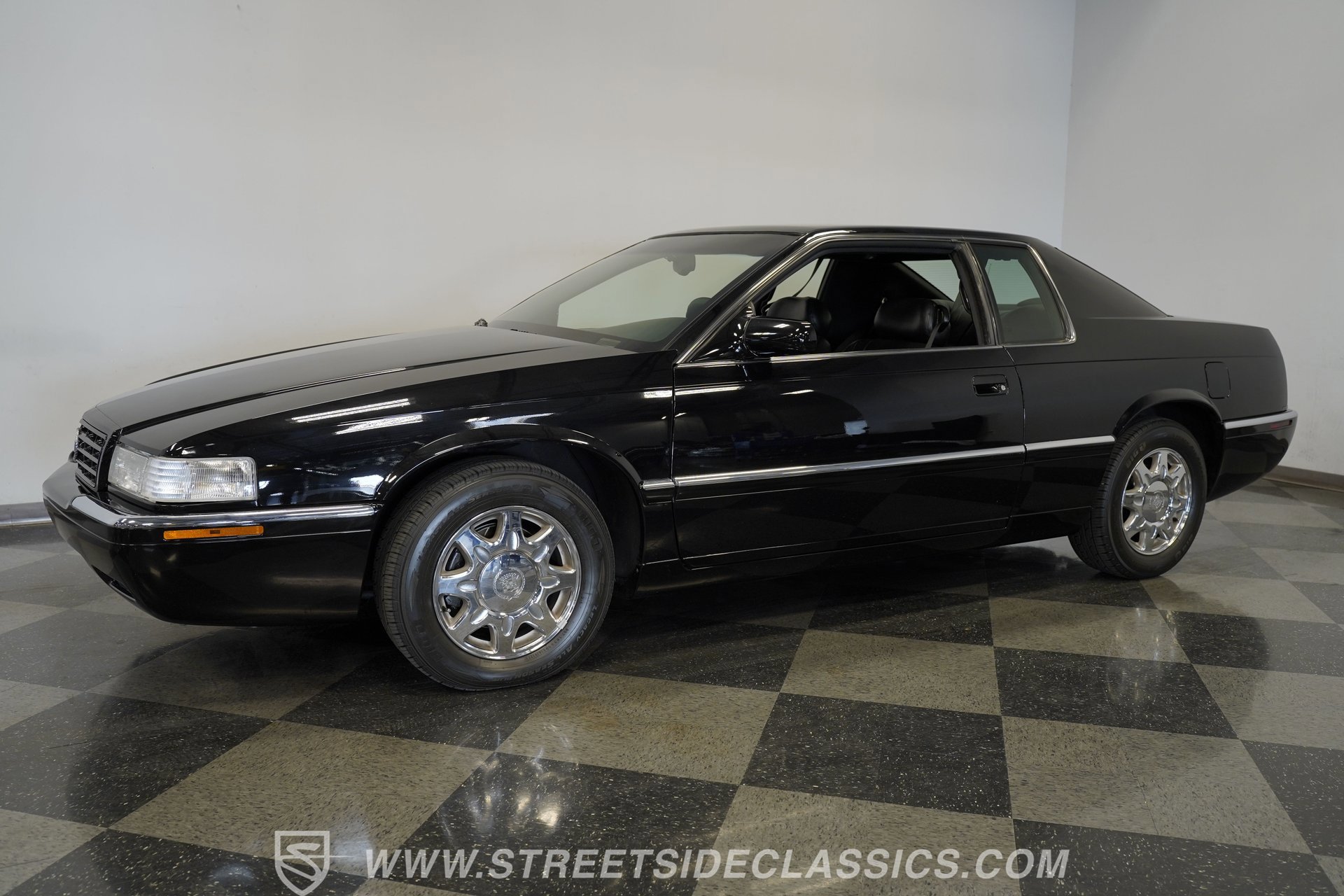 Used 1999 Cadillac Eldorado Touring FWD image 6