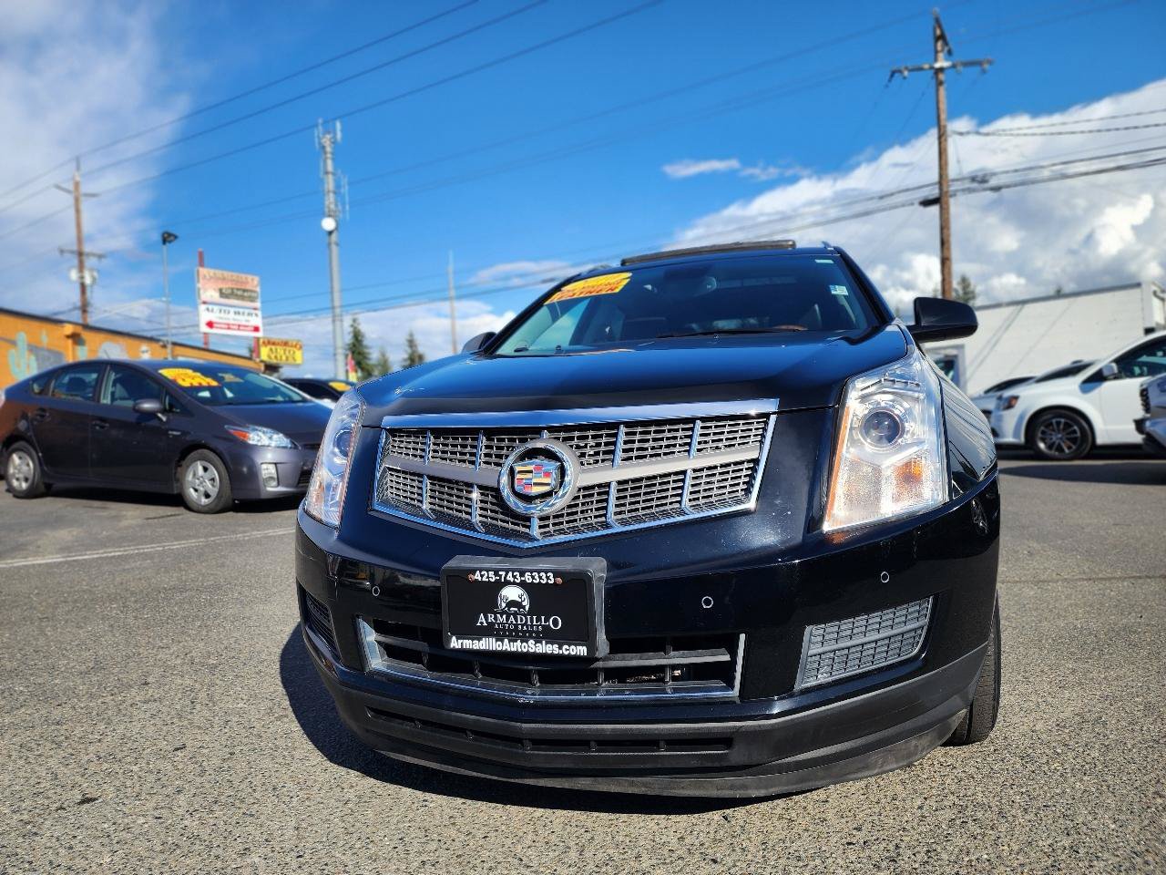 Used 2010 Cadillac SRX Luxury FWD image 2