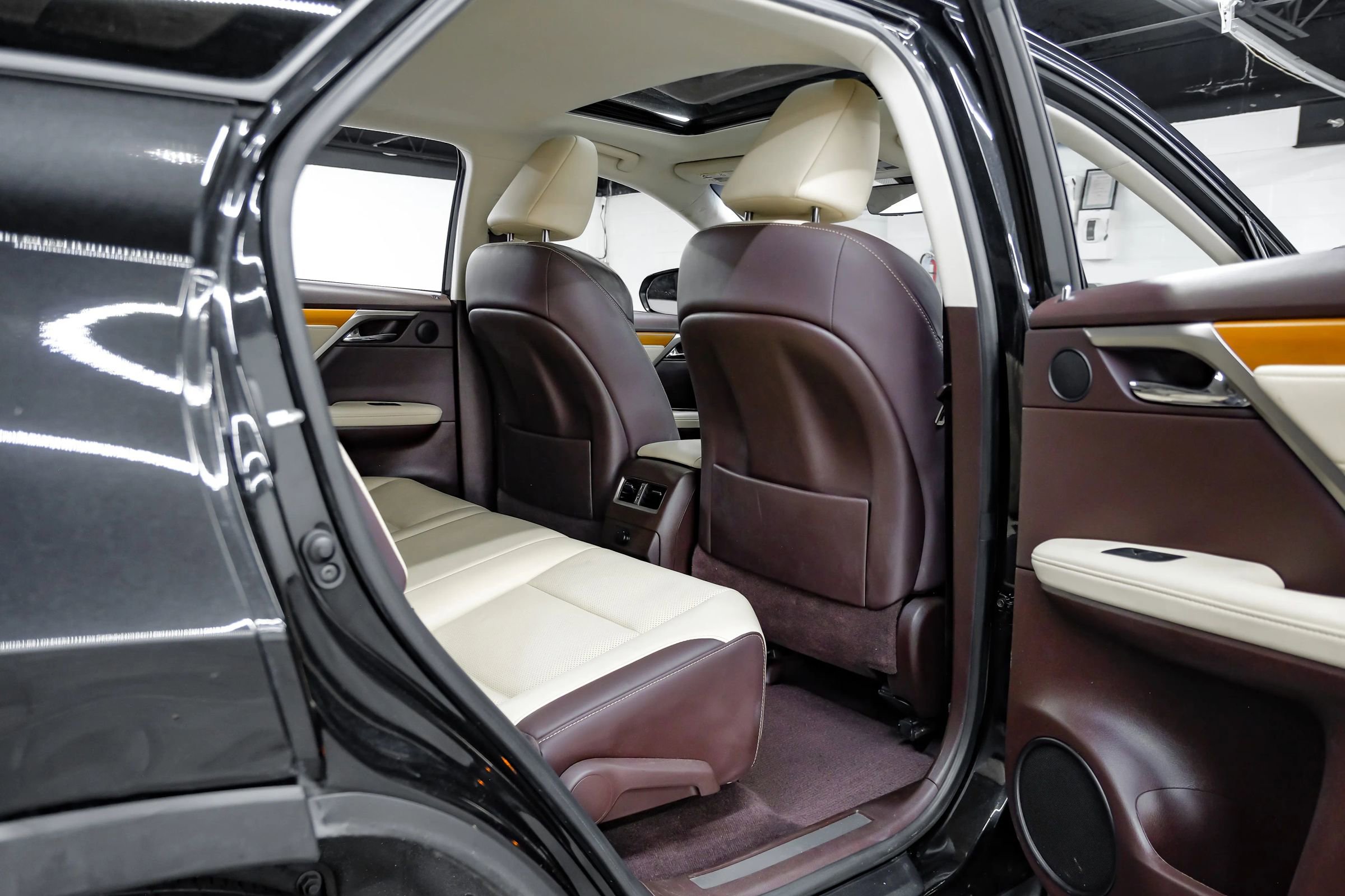 Used 2019 Lexus RX 350 FWD w/ Premium Package image 47