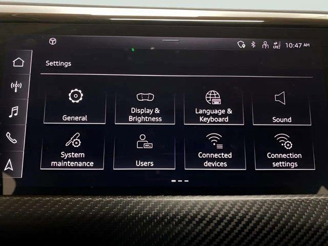 Used 2023 Audi RS e-tron GT w/ Carbon Performance Package image 44