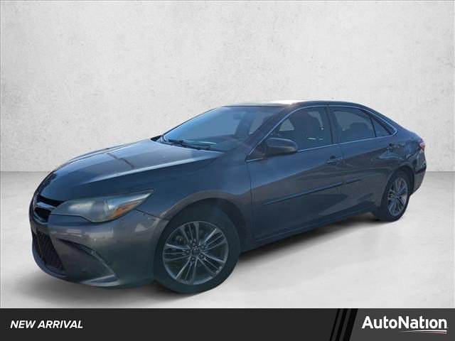 Used 2017 Toyota Camry SE FWD image 1