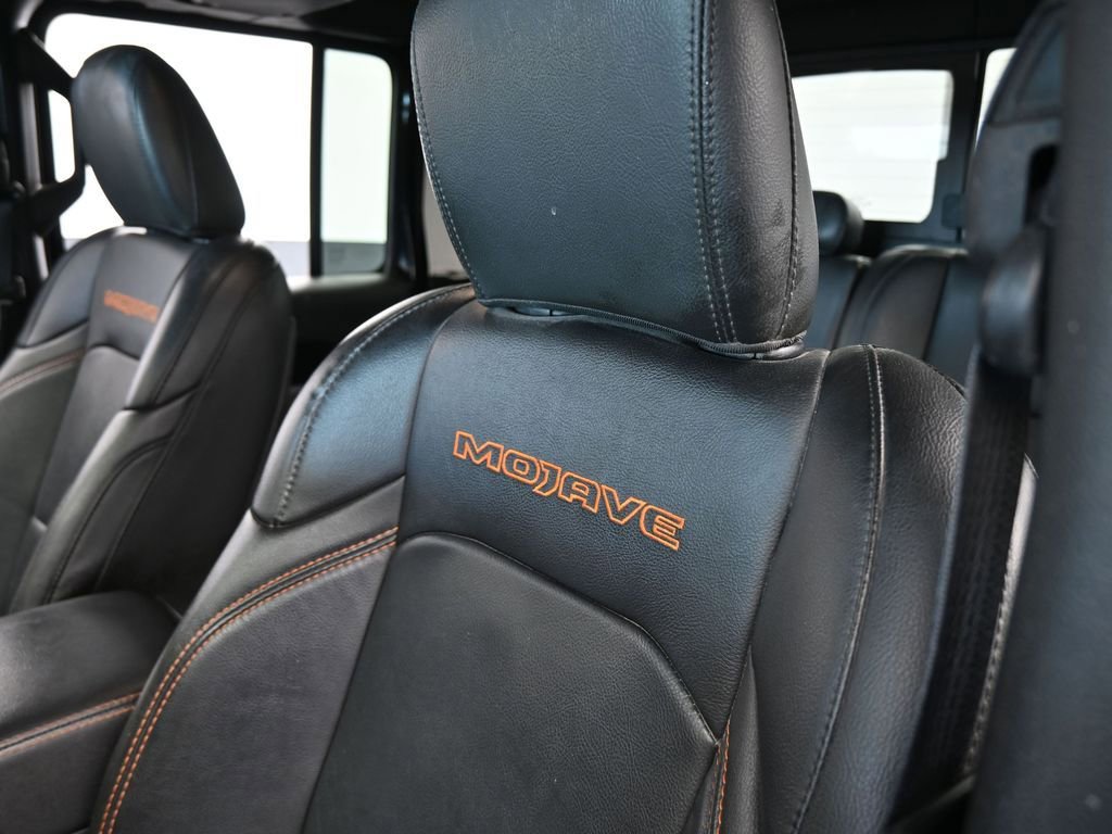 Used 2022 Jeep Gladiator Mojave w/ LED Lighting Group image 14