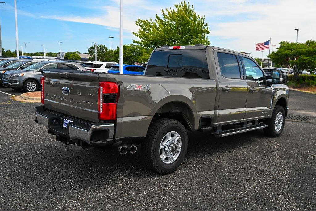 New 2026 Ford F350 XLT w/ XLT Premium Package AWD/4WD image 5