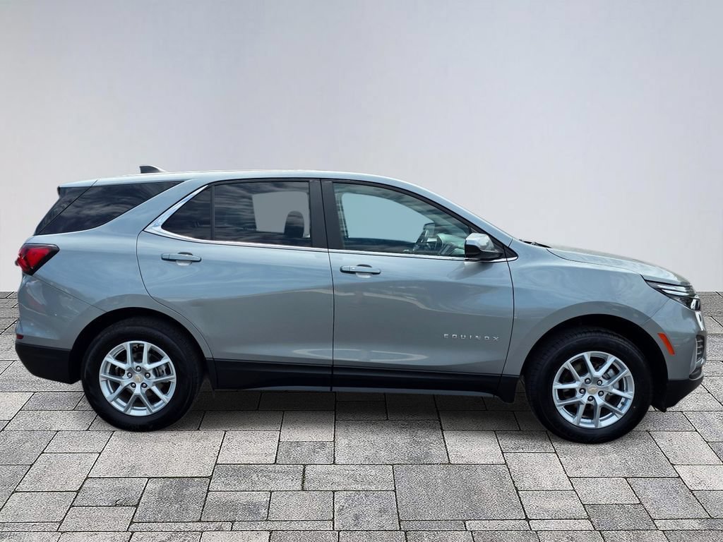 Used 2024 Chevrolet Equinox LT AWD/4WD image 8