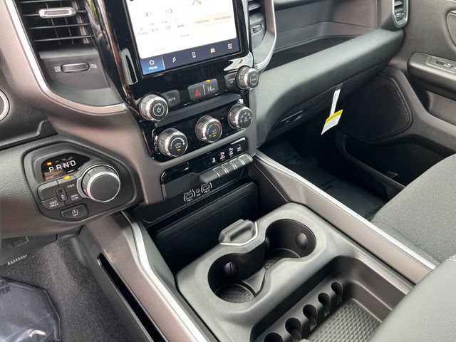New 2026 RAM 1500 Express AWD/4WD image 21
