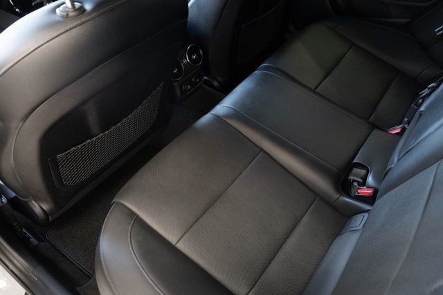 Used 2023 Kia Stinger GT-Line image 23