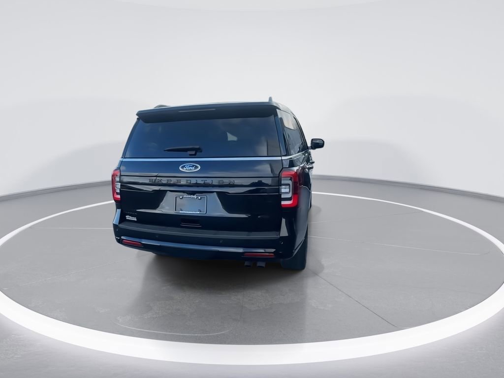 Used 2024 Ford Expedition Limited image 8