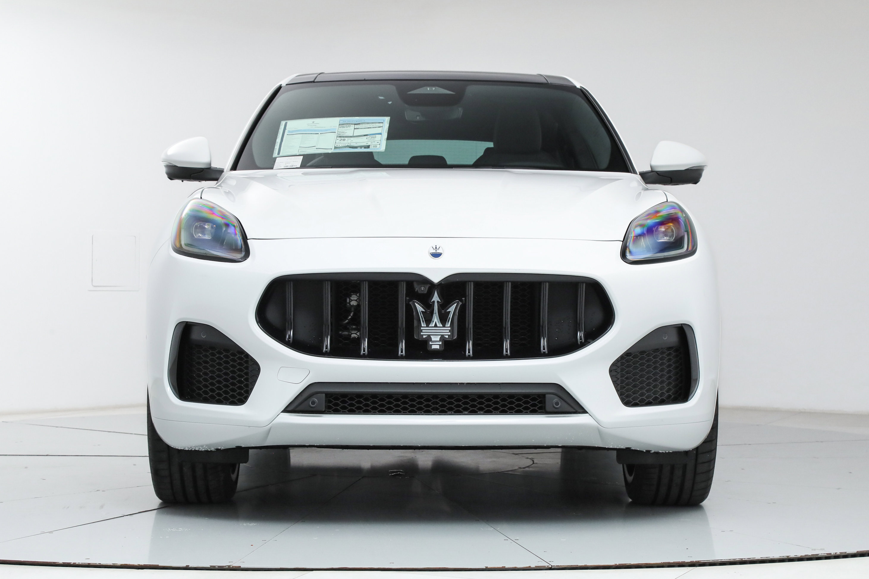 New 2026 Maserati Grecale Modena image 8