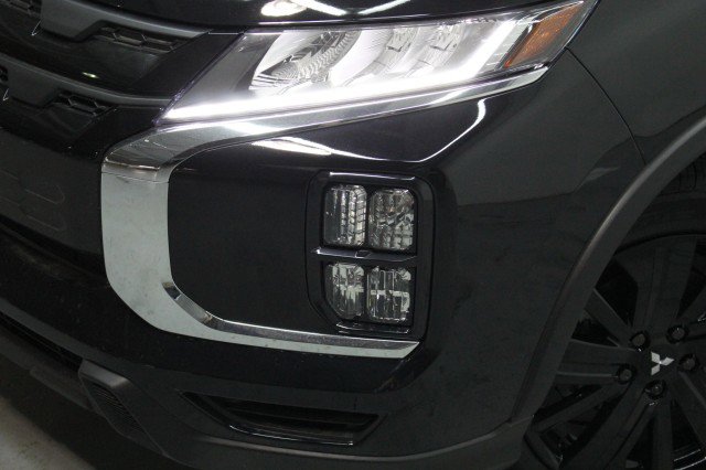 New 2026 Mitsubishi Outlander Sport LE image 2