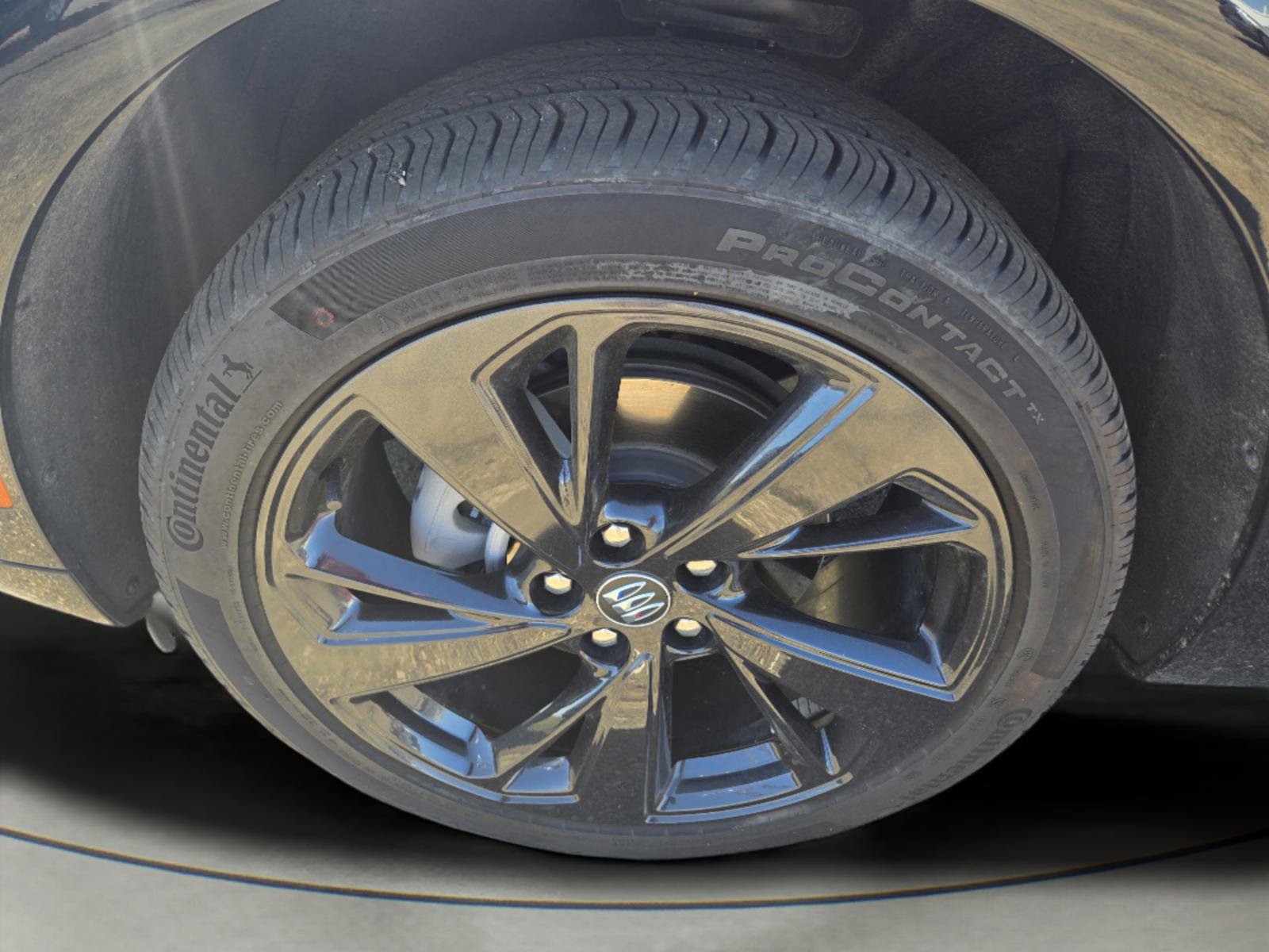 Used 2025 Buick Envision Sport Touring AWD/4WD image 34