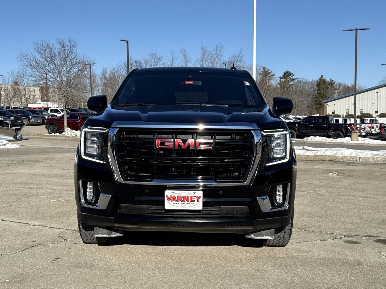 Used 2022 GMC Yukon SLE w/ Max Trailering Package image 2