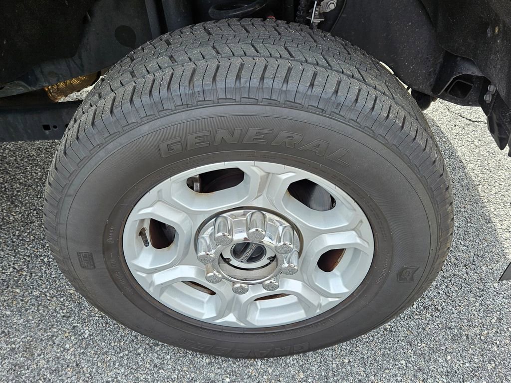 Used 2025 Ford F250 XLT image 15