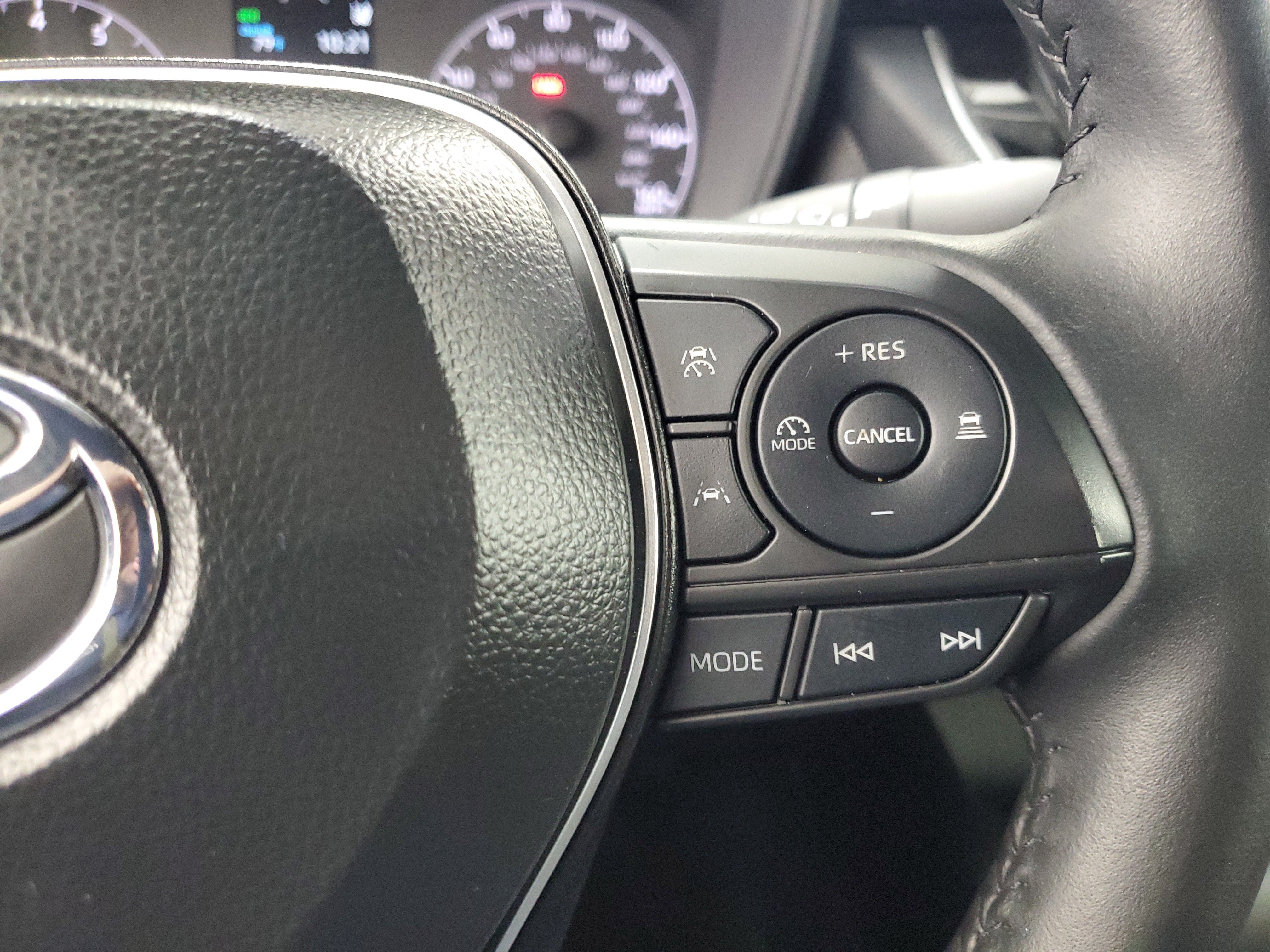 Used 2025 Toyota Corolla SE FWD image 22