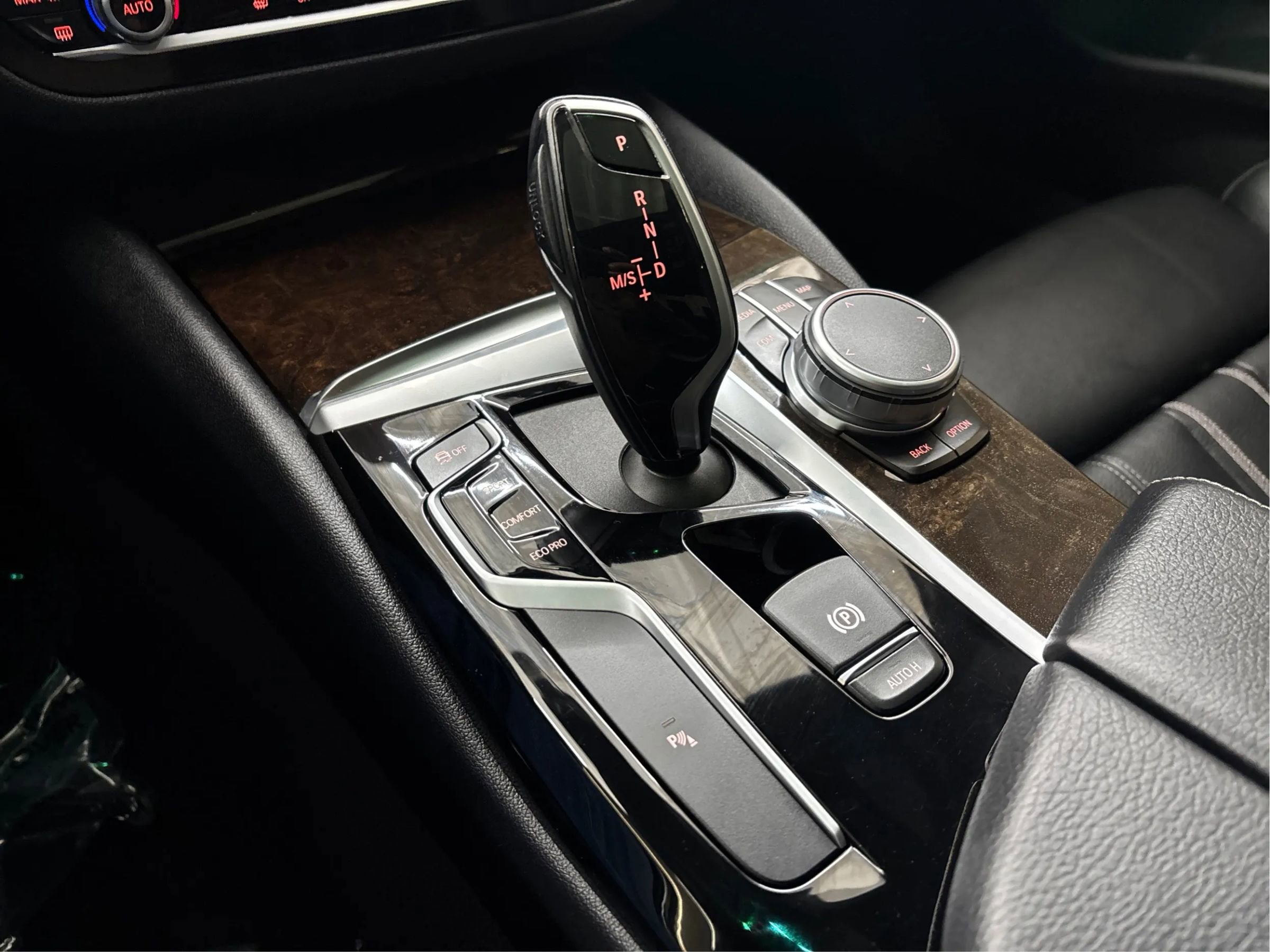 Used 2019 BMW 540i xDrive w/ Executive Package image 47