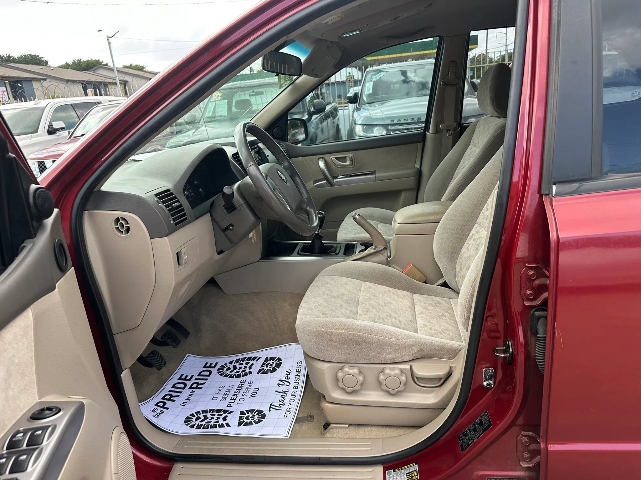 Used 2006 Kia Sorento 2WD image 4