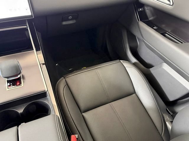 New 2026 Land Rover Range Rover Velar Belgravia AWD/4WD image 25
