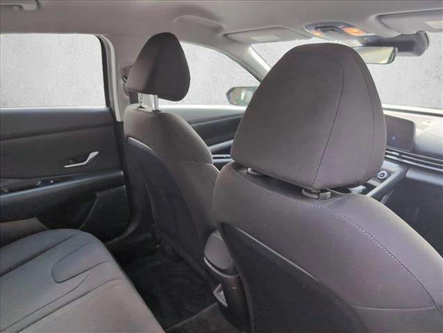 Certified 2024 Hyundai Elantra Blue image 21