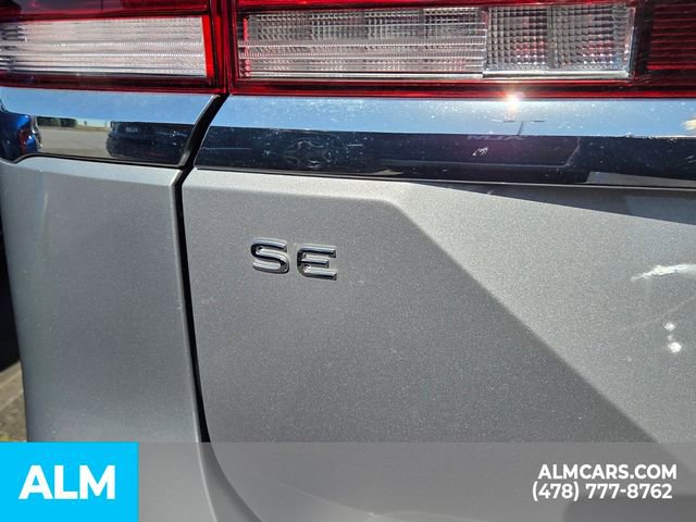Used 2025 Volkswagen Atlas SE image 10