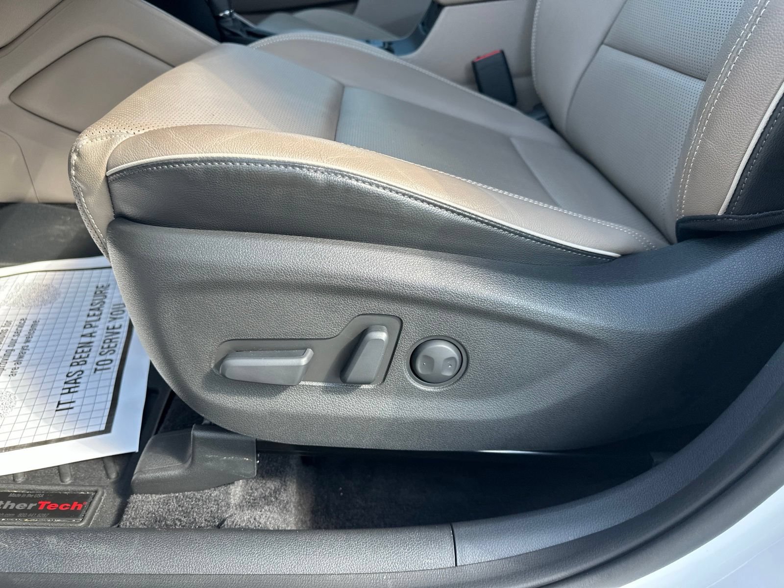 Used 2021 Hyundai Tucson Limited AWD/4WD image 14