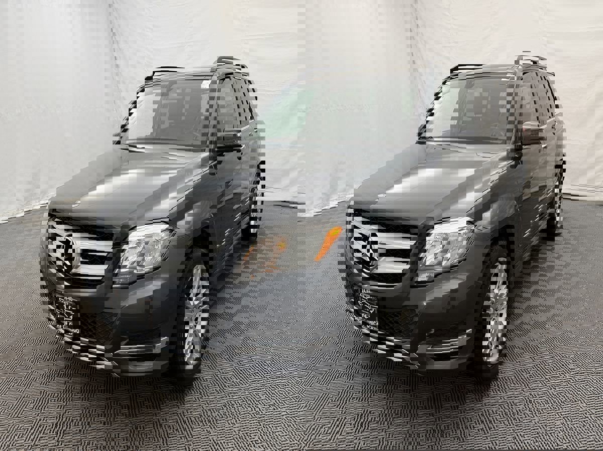 Used 2014 Mercedes-Benz GLK 350 4MATIC Premium image 2