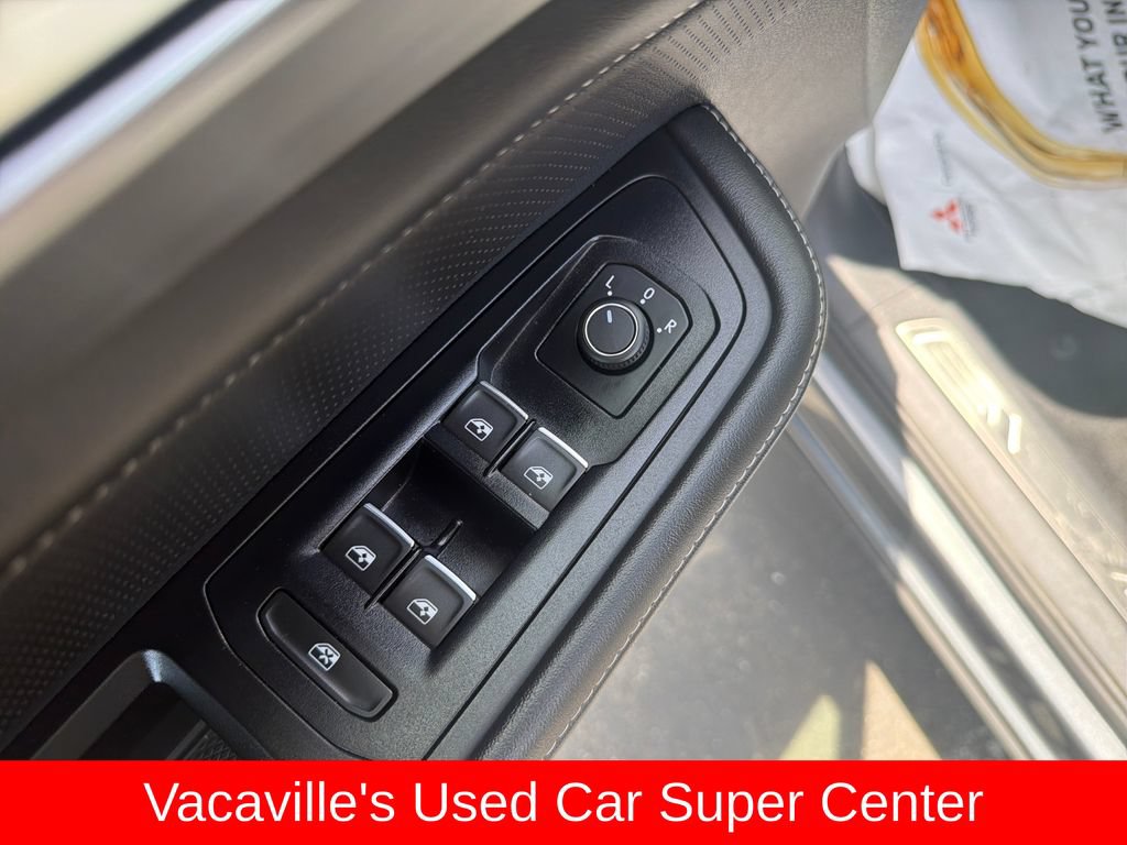 Used 2025 Volkswagen Atlas Cross Sport SE FWD image 11