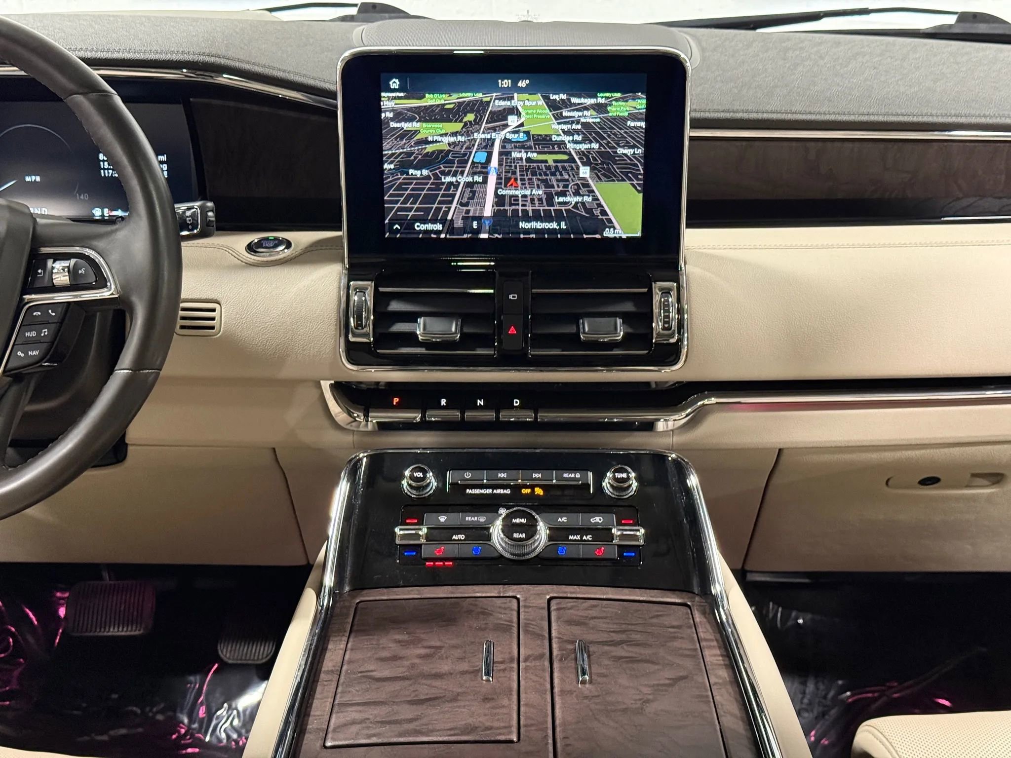 Used 2020 Lincoln Navigator Reserve w/ Luxury Package image 43