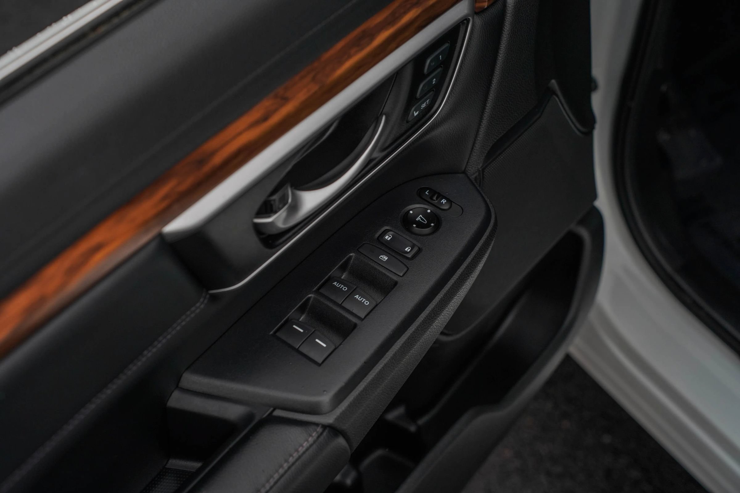 Used 2019 Honda CR-V EX-L image 10