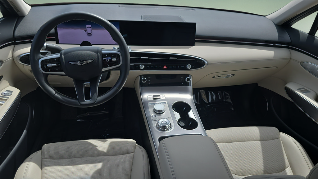 New 2026 Genesis GV70 2.5T Select AWD/4WD image 12