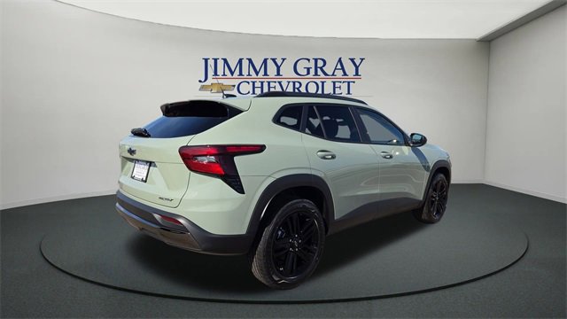 New 2026 Chevrolet Trax ACTIV w/ Sunroof Package image 3
