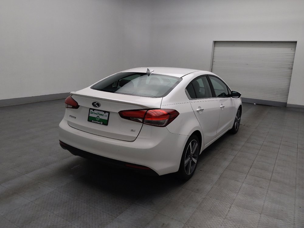 Used 2017 Kia Forte EX image 9