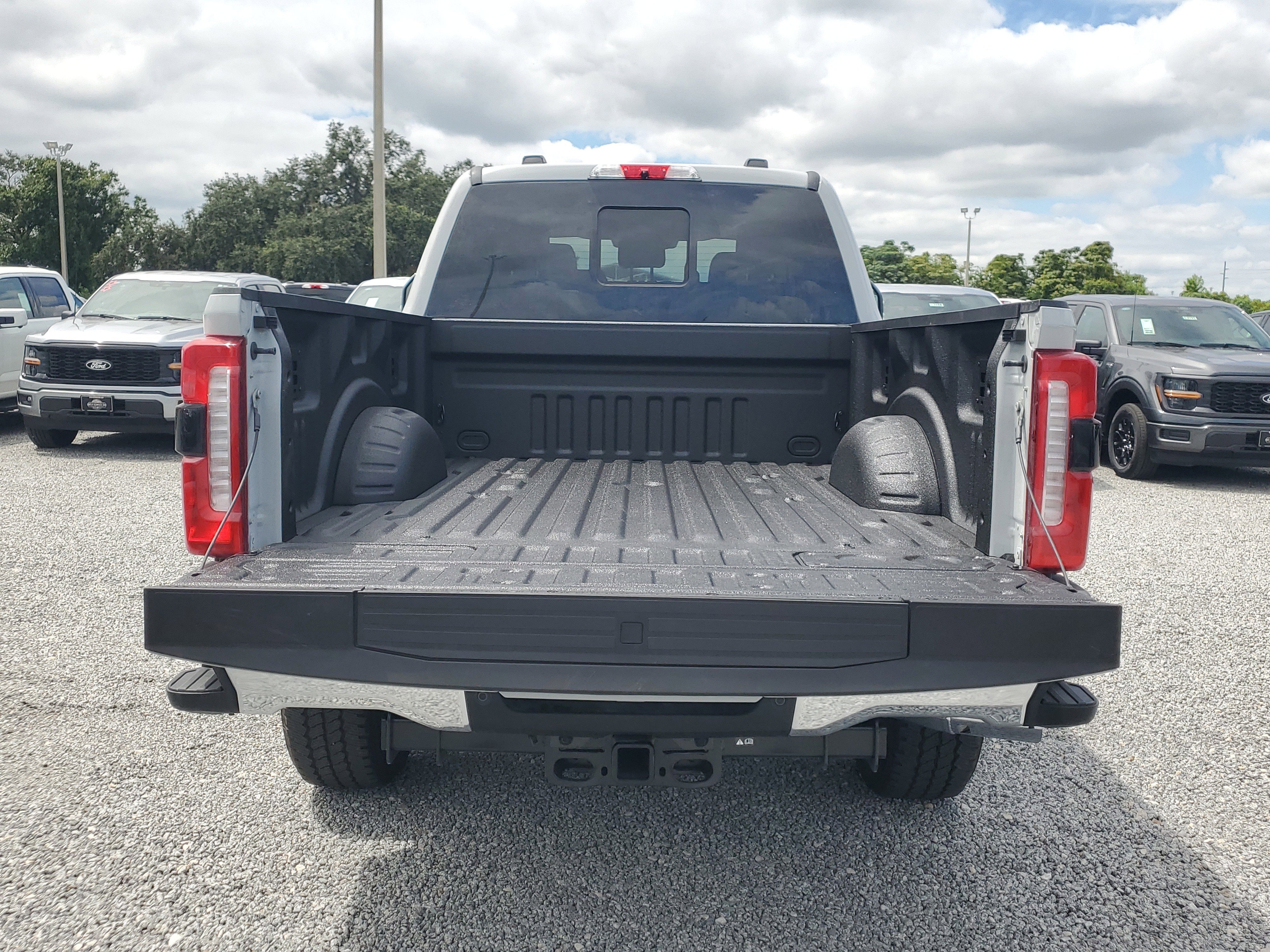 New 2026 Ford F250 Lariat w/ Lariat Ultimate Package image 10